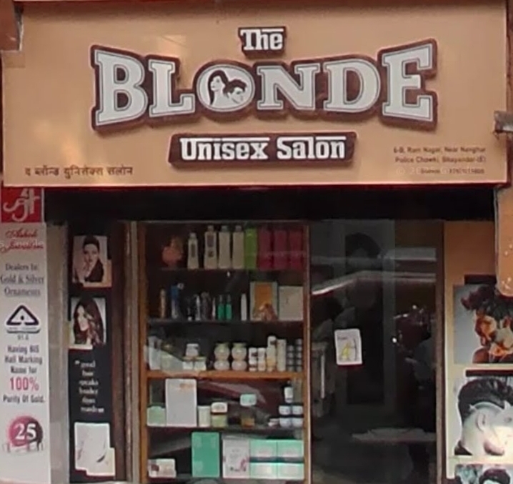 The Blonde family saloon